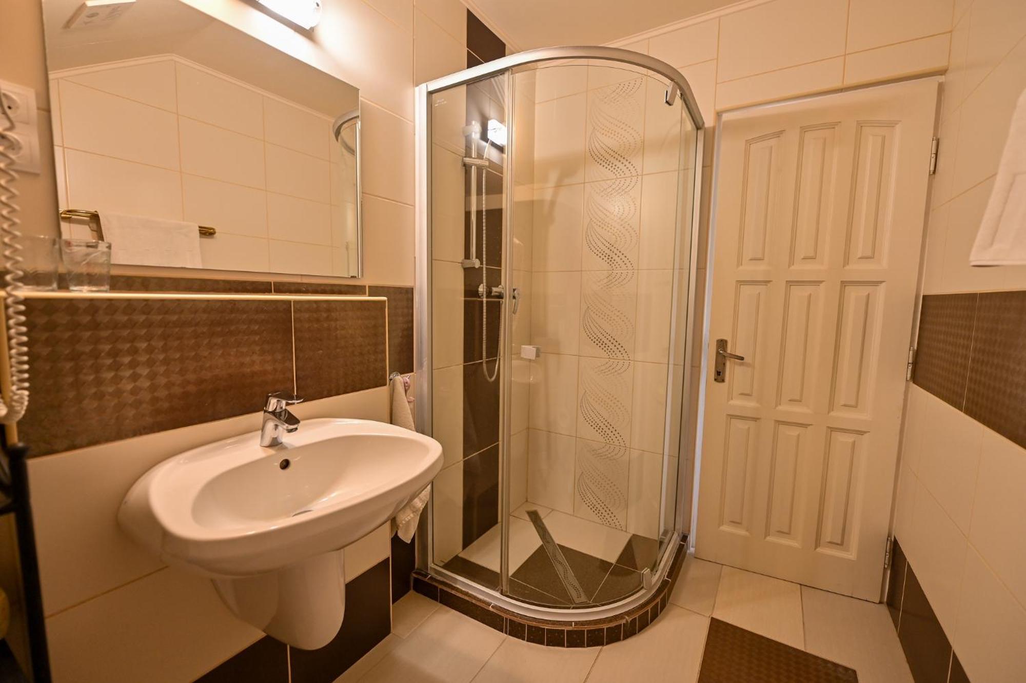Bellavista 1 Apartman * Eger