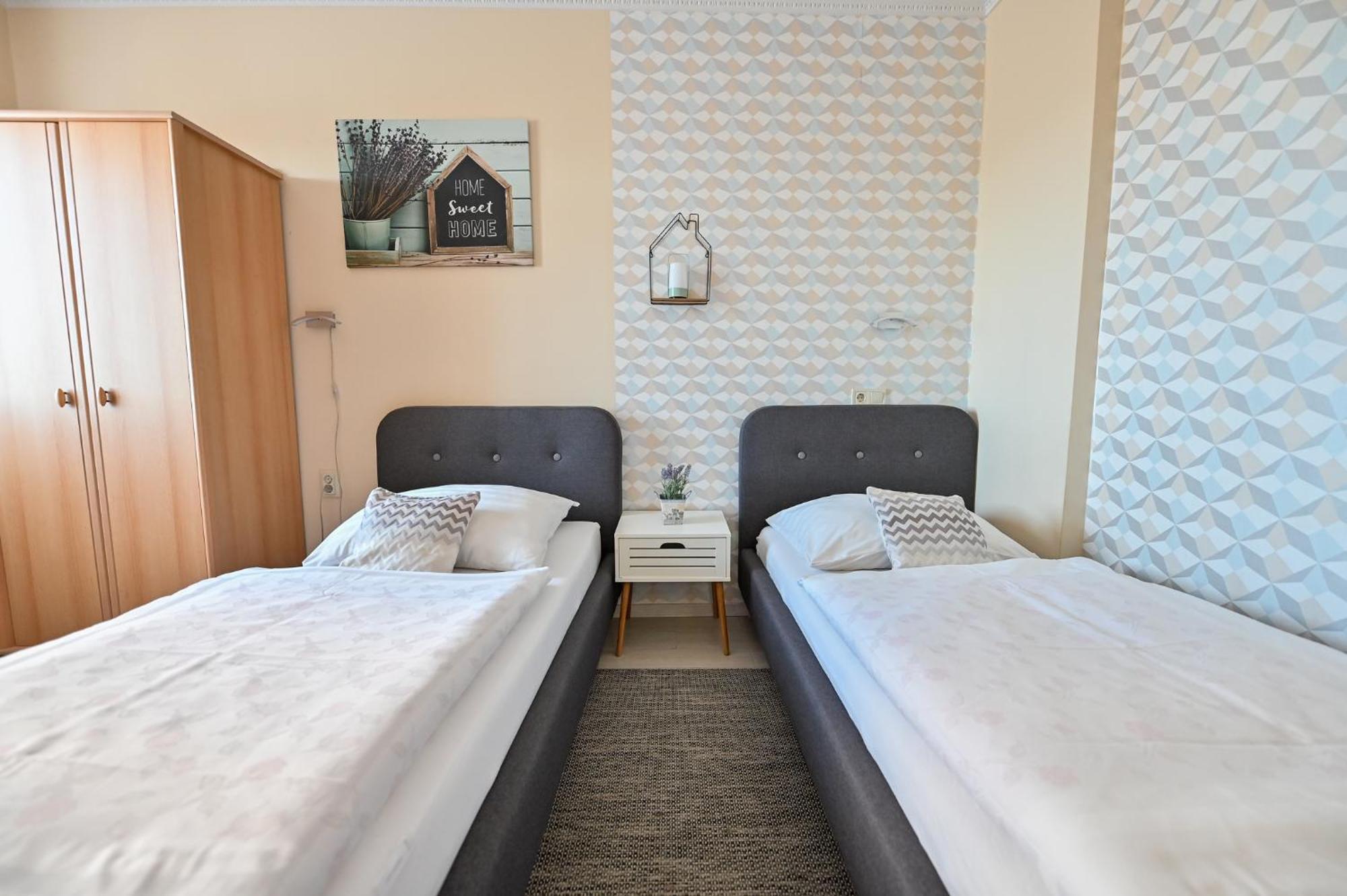 Bellavista 1 Apartman Apartment Eger